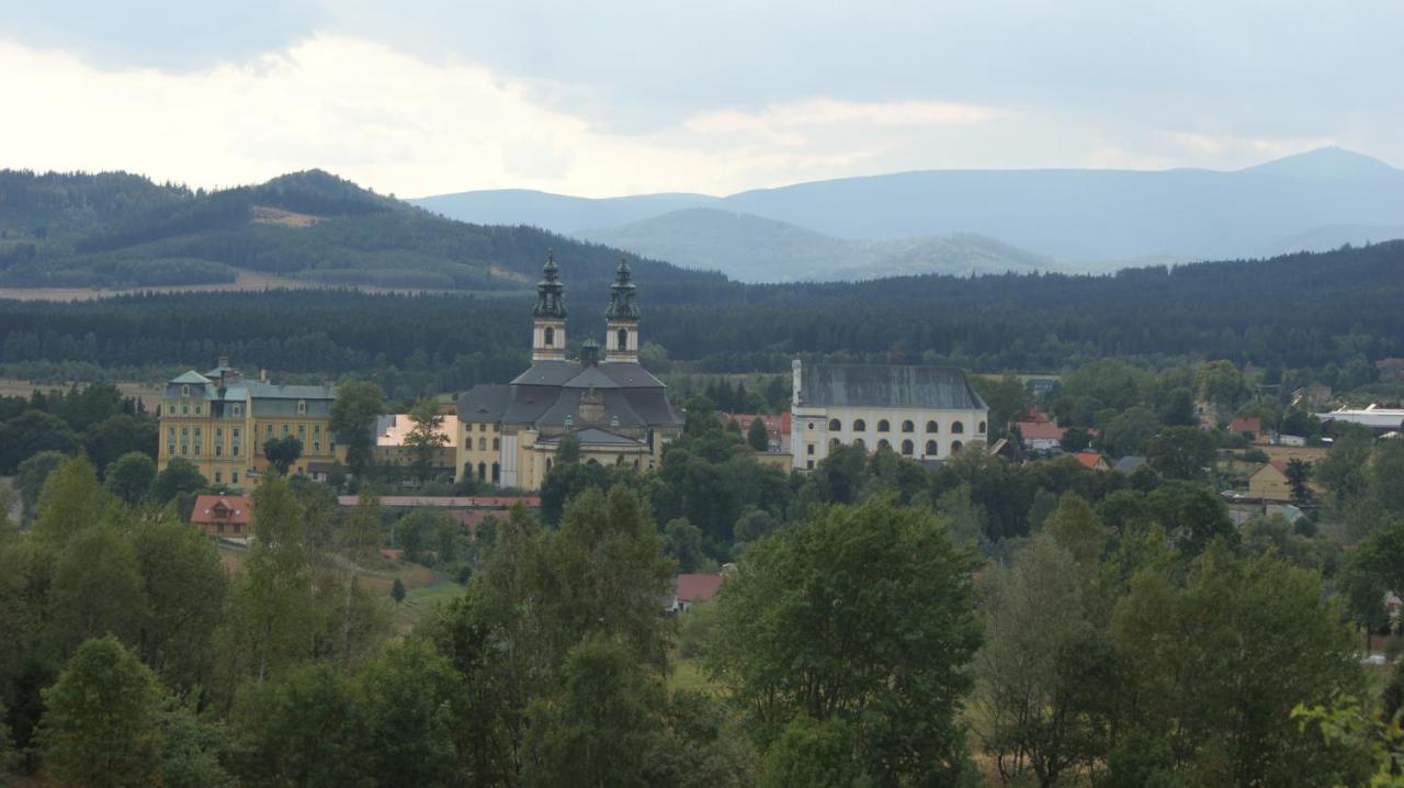 Agroturystyka Romanowka W Krzeszowie Krzeszow  Kültér fotó